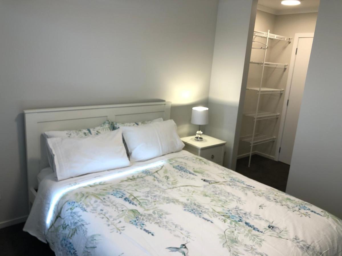 Central Stadium Apartments Χάμιλτον Εξωτερικό φωτογραφία